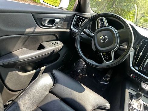 Used 2020 Volvo S60 T6 Inscription w/ Protection Package AWD/4WD image 20