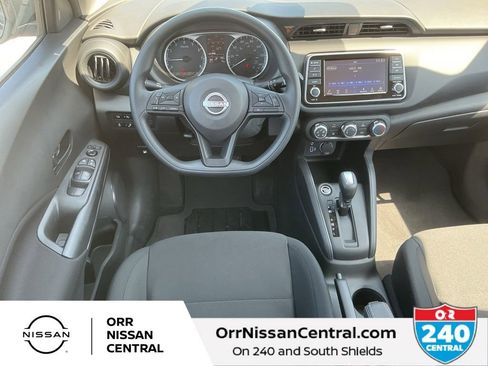New 2025 Nissan Kicks Play S image 14