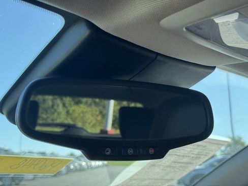 Used 2018 Buick Encore Premium w/ Experience Buick Package image 26