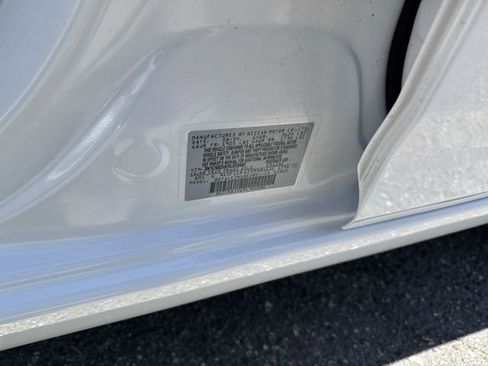 Used 2024 Nissan Versa S w/ S Plus Package image 33