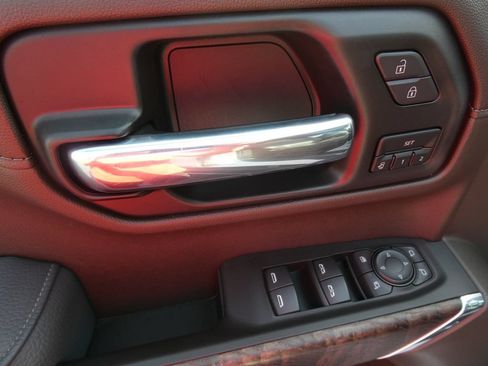 Certified 2021 GMC Sierra 1500 Denali w/ Denali Ultimate Package AWD/4WD image 27