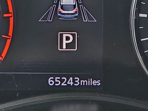 Used 2022 Nissan Kicks SV image 18