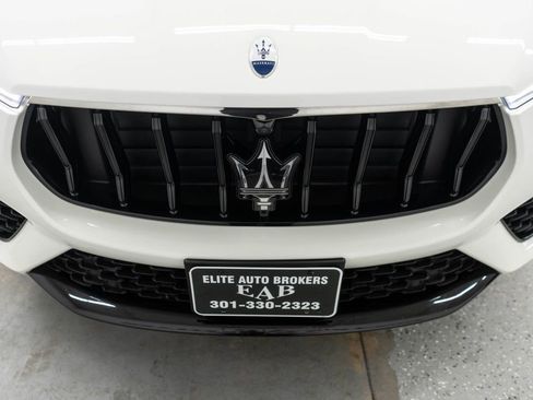 Used 2022 Maserati Levante GT AWD/4WD image 44