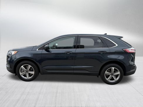Certified 2024 Ford Edge SEL w/ Convenience Package AWD/4WD image 4
