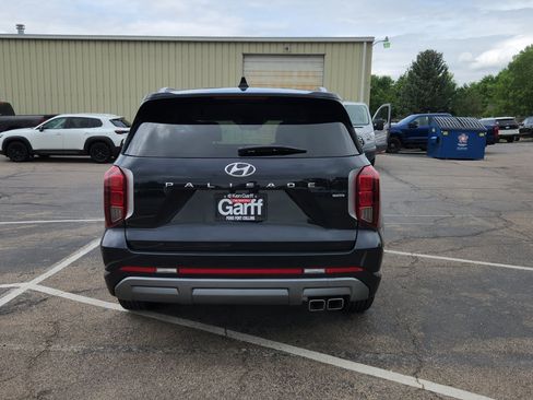 Used 2025 Hyundai Palisade SEL AWD/4WD image 11