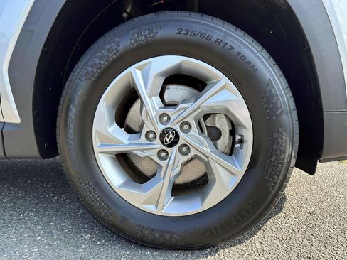 Used 2023 Hyundai Tucson SE AWD/4WD image 6