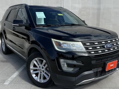 Used 2016 Ford Explorer XLT w/ Equipment Group 202A