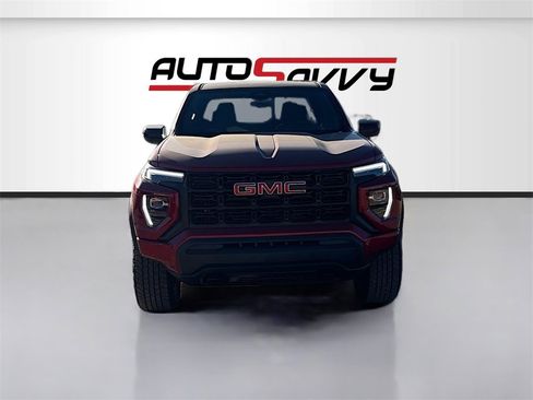 Used 2025 GMC Canyon Elevation image 2