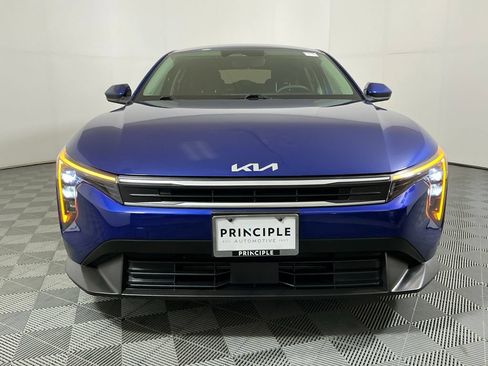 Used 2025 Kia K4 FWD image 3