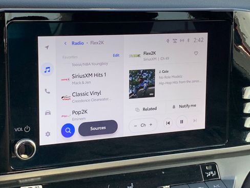 Used 2025 Toyota Camry LE image 21