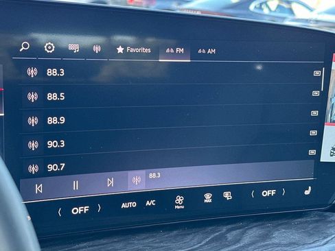 New 2025 Audi Q5 Premium image 17