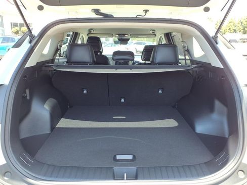Certified 2025 Kia Sportage EX AWD/4WD image 24
