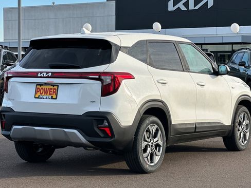 New 2026 Kia Seltos LX image 5
