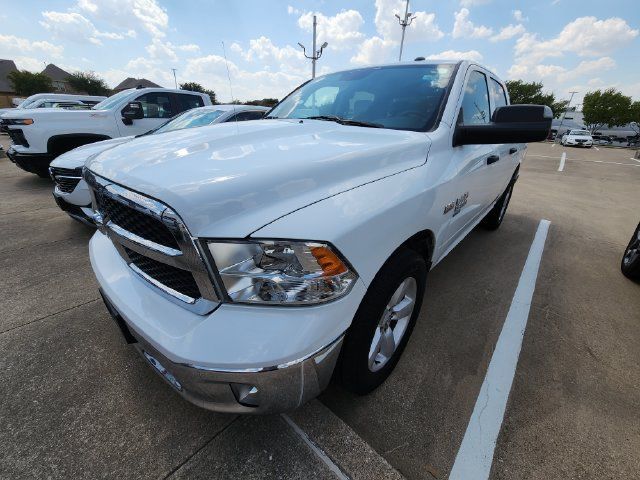 Used 2022 RAM 1500 Tradesman w/ Tradesman SXT Package RWD image 3