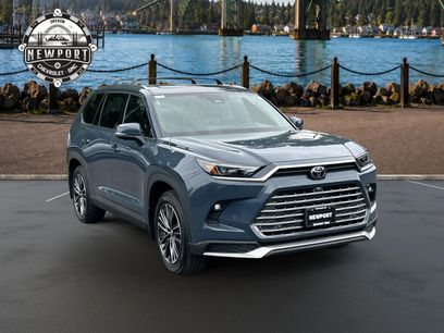 Used 2025 Toyota Grand Highlander AWD Hybrid