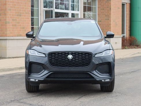 Used 2026 Jaguar F-PACE R-Dynamic S image 4