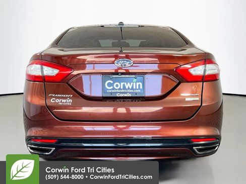 Used 2015 Ford Fusion SE w/ Equipment Group 202A FWD image 13