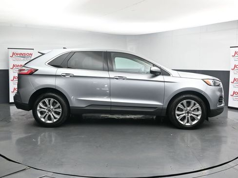 Used 2024 Ford Edge Titanium AWD/4WD image 9