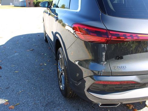 Used 2025 Audi Q5 Premium Plus w/ Premium Plus AWD/4WD image 44
