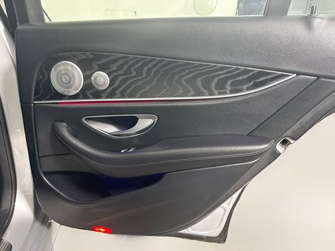 Used 2020 Mercedes-Benz E 350 Sedan w/ Parking Assistance Package image 28