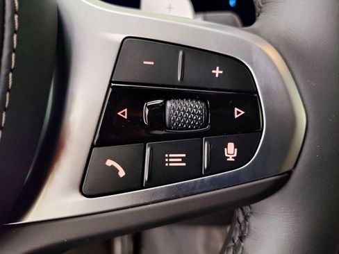 New 2026 BMW X7 xDrive40i w/ M Sport Package image 17