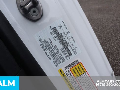 Used 2025 Ford Mustang Premium RWD image 34