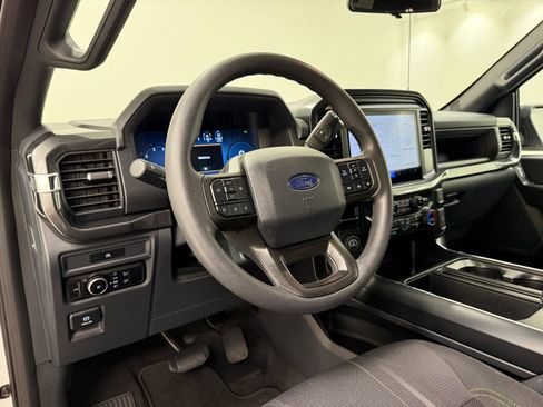 Used 2025 Ford F150 STX w/ Equipment Group 200A RWD image 15
