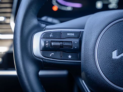 Used 2025 Kia Sportage X-Line w/ Premium Package image 26