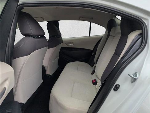 Used 2020 Toyota Corolla LE image 24