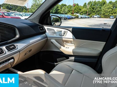 Used 2025 Mercedes-Benz GLE 350 4MATIC image 45