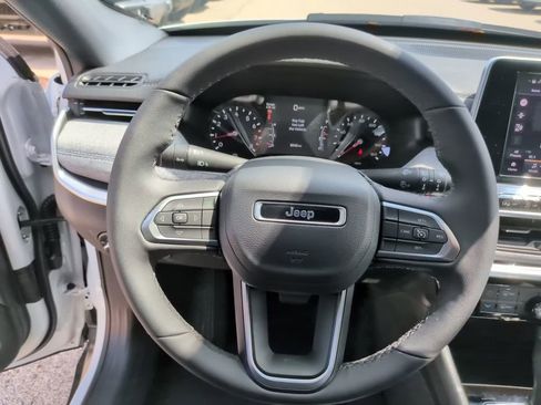 New 2026 Jeep Compass Latitude AWD/4WD image 26
