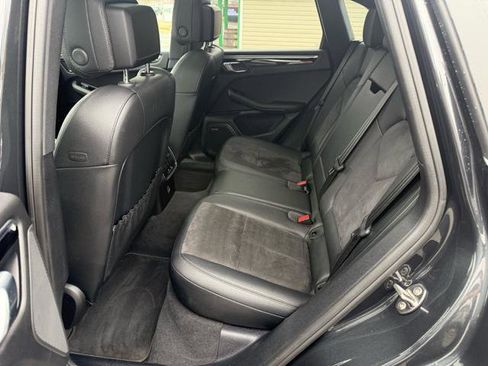 Used 2019 Porsche Macan image 9