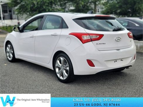 Used 2014 Hyundai Elantra GT w/ Option Group 03 FWD image 4