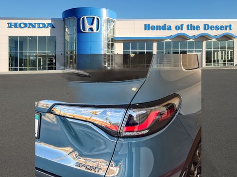 Used 2024 Honda HR-V Sport image 7