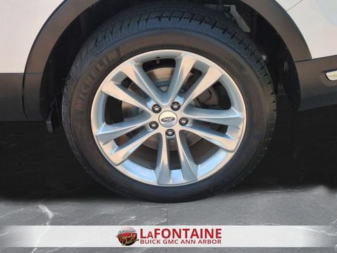 Used 2018 Ford Explorer Limited w/ Equipment Group 301A AWD/4WD image 41