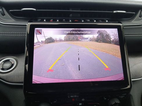 Certified 2023 Jeep Grand Cherokee Limited image 41