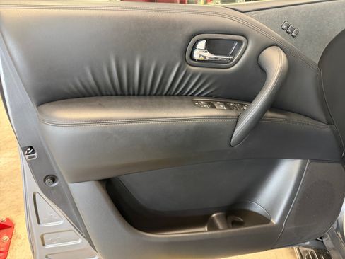 Used 2024 Nissan Armada SL w/ Midnight Edition Package RWD image 31