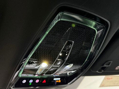 New 2026 Cadillac Vistiq Sport AWD/4WD image 40