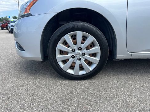 Used 2014 Nissan Sentra SV w/ SV Driver Package FWD image 27
