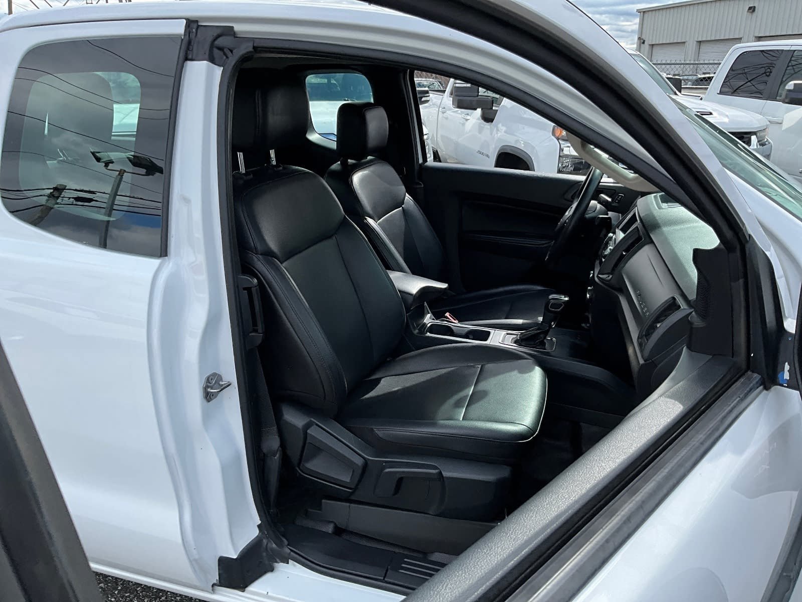 Used 2022 Ford Ranger XL w/ Equipment Group 101A High RWD image 22