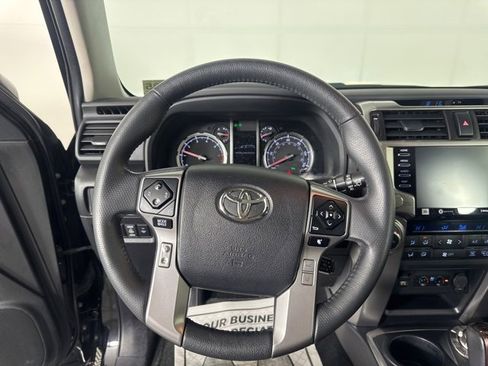 Used 2022 Toyota 4Runner Limited image 29