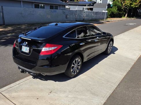 Used 2010 Honda Crosstour EX-L image 5