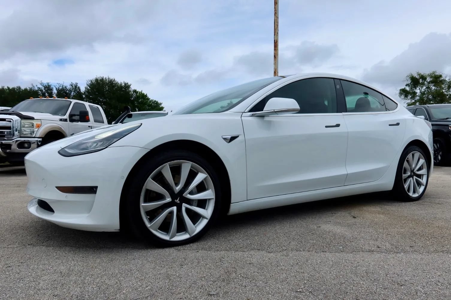 Used 2018 Tesla Model 3 Long Range AWD/4WD image 5