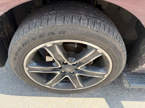 Used 2020 Ford Expedition Limited w/ Equipment Group 303A AWD/4WD image 6