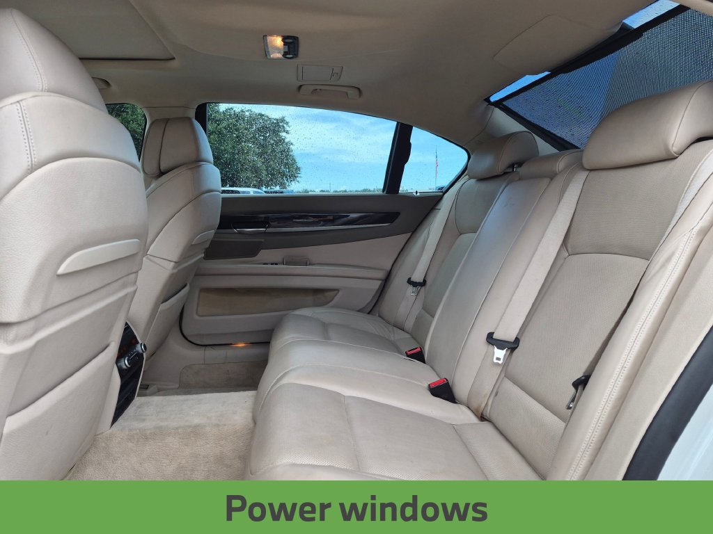 Used 2009 BMW 750Li RWD image 28