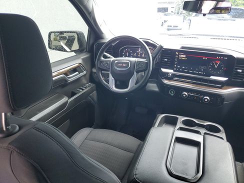 Used 2024 GMC Sierra 1500 Elevation w/ LPO, Elevation Black Package AWD/4WD image 15