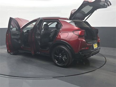 Used 2025 Buick Encore GX Sport Touring w/ Comfort Package image 39