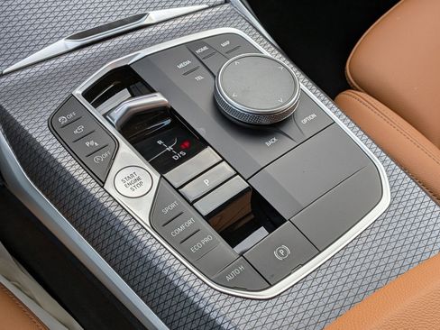 New 2026 BMW 330i xDrive Sedan w/ M Sport Package image 26