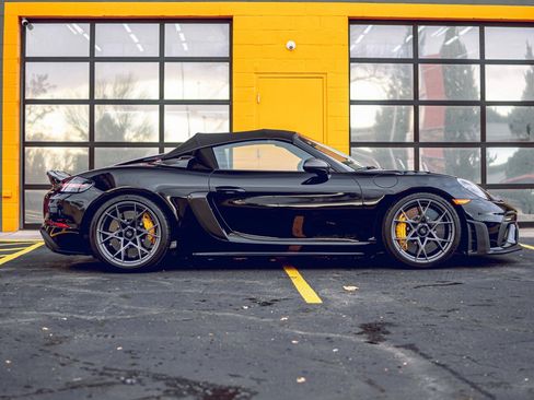 Used 2024 Porsche 718 Boxster Spyder RS RWD image 15