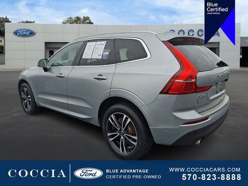 Used 2018 Volvo XC60 T5 Momentum w/ Vision Package AWD/4WD image 6